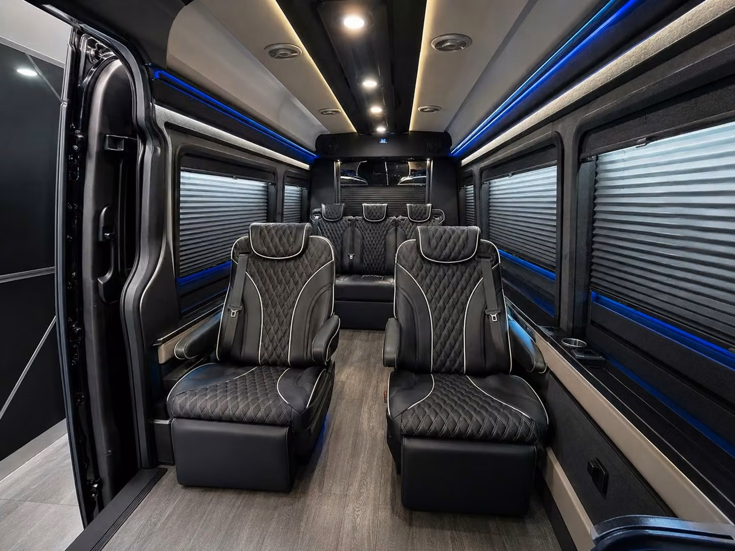busrentalbeaumont com helps you coordinate seamless hotel to airport shuttles across southeast texas