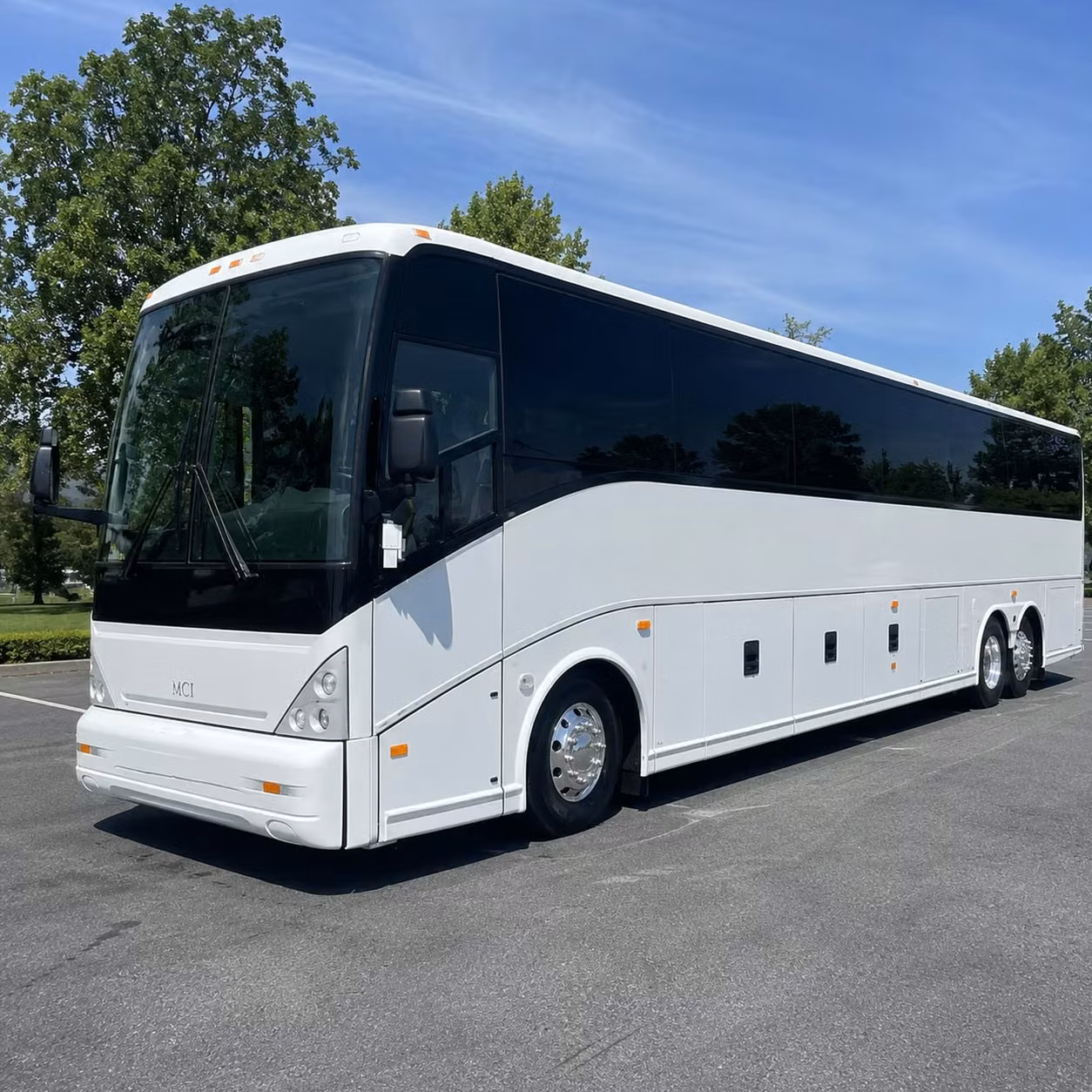 busrentalbeaumont com is the go to choice for corporate group airport shuttles in beaumont