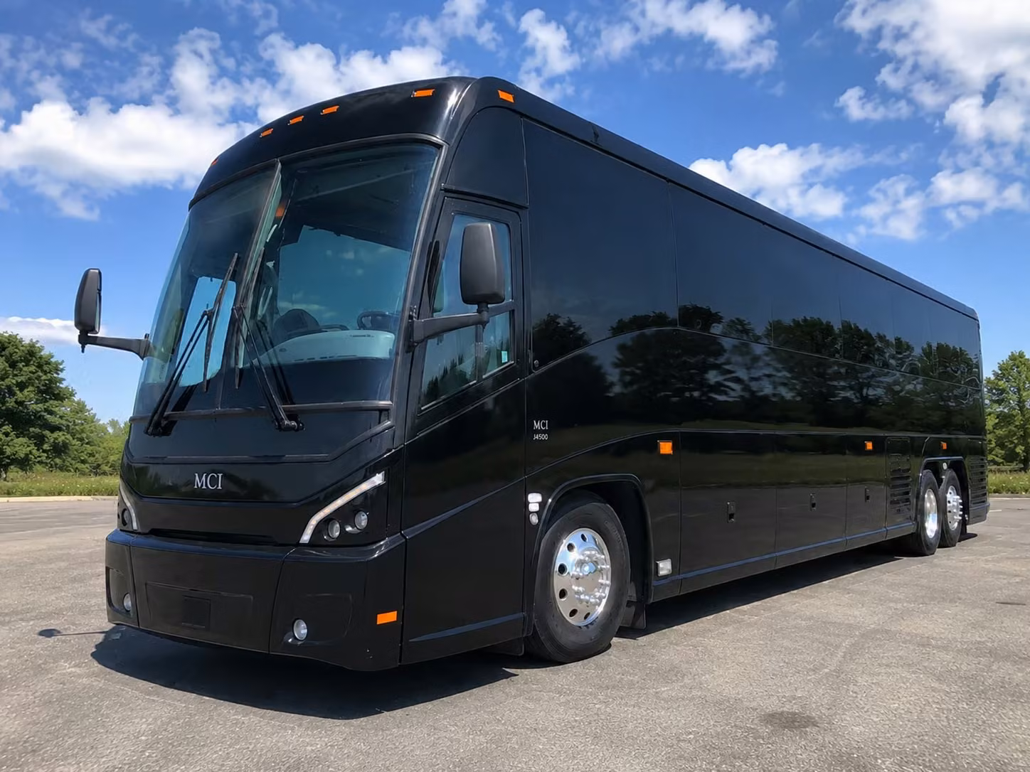 charter bus rentals in beaumont handle large prom groups with ease