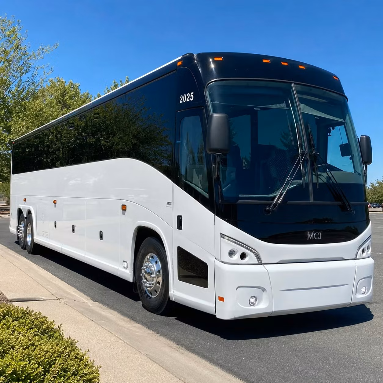 concert bus rentals to ford park entertainment complex in beaumont