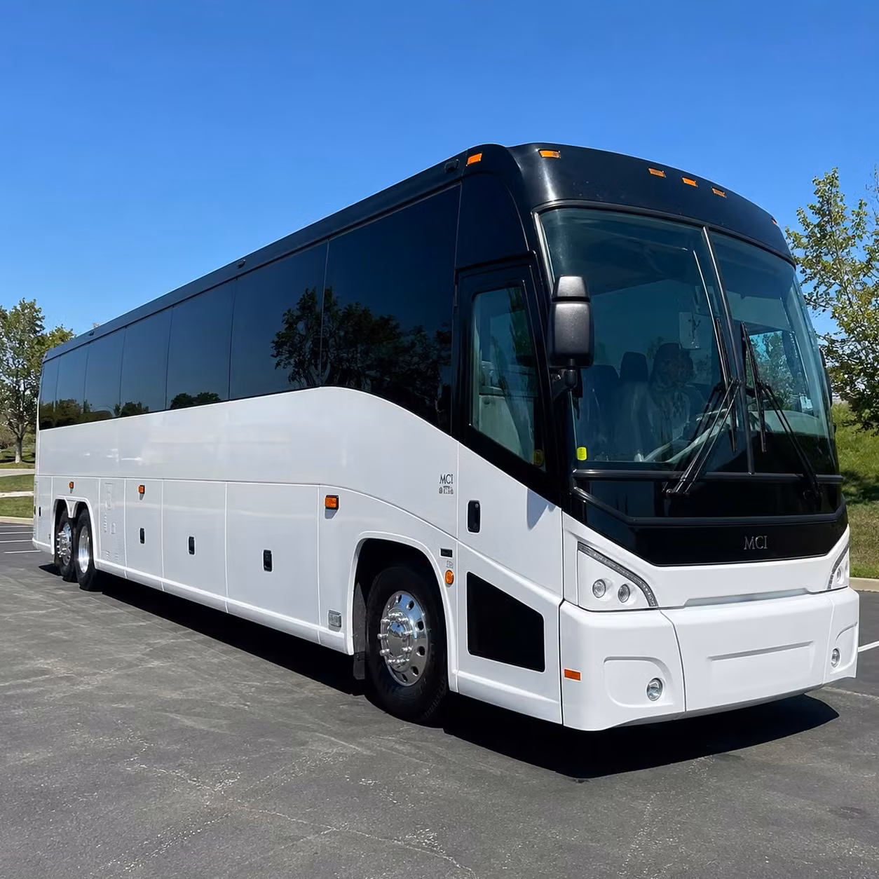 for quick and easy construction site shuttles in beaumont busrentalbeaumont com has you covered