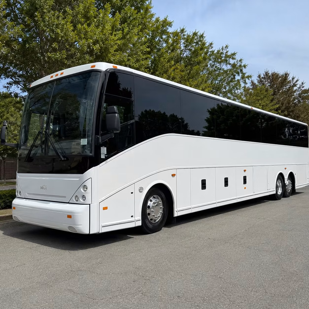 you can find and book employee transportation in beaumont and any nearby city